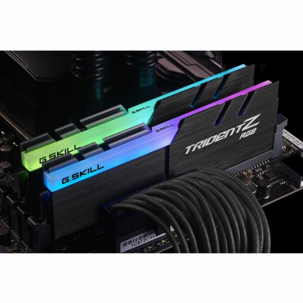 3600 32 GB (kit 2x16GB) G.Skill TridentZ RGB Series