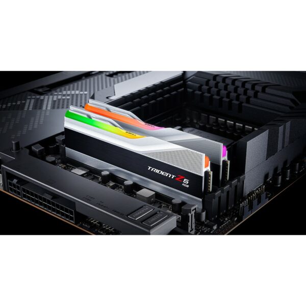 6400 32GB G.Skill Trident Z5 RGB (Kit 2x 16GB) Silver