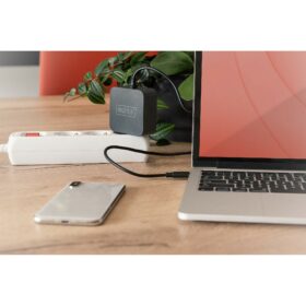 Digitus Universal Notebook Netzteil USB-C 65W 1,2m Kabel